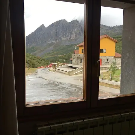 Hotel La Braña *